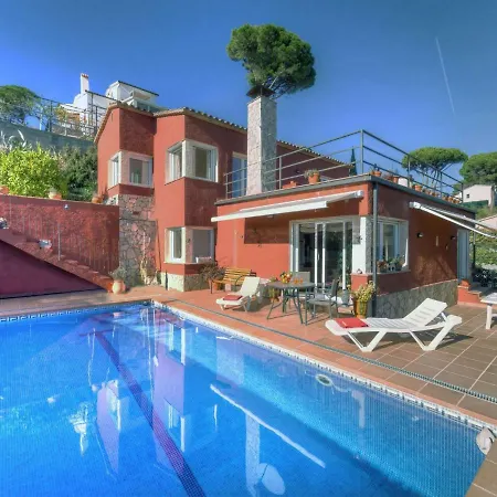 Holiday Rosada Begur
